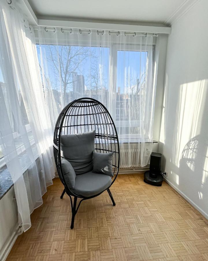 Cosy Two Bedroom Apartment In Брюссель Экстерьер фото